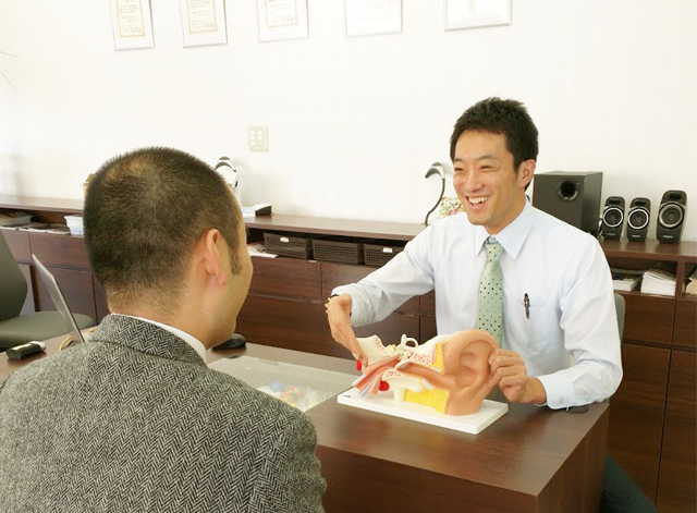 効果が不十分な補聴器は販売しません