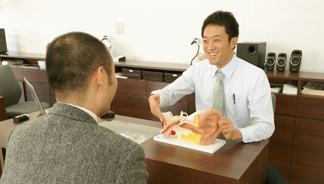 効果が不十分な補聴器は販売しません
