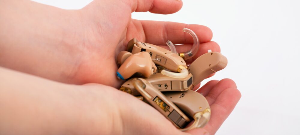 補聴器が故障する原因とまちがった取り扱い