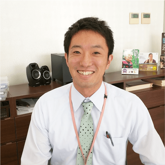 大塚補聴器 浜松西伊場店の店長 倉橋 城二