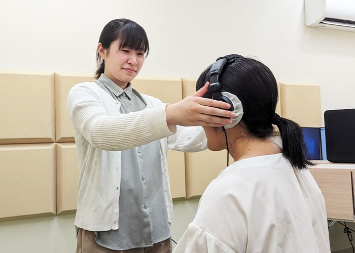 聴力を確認